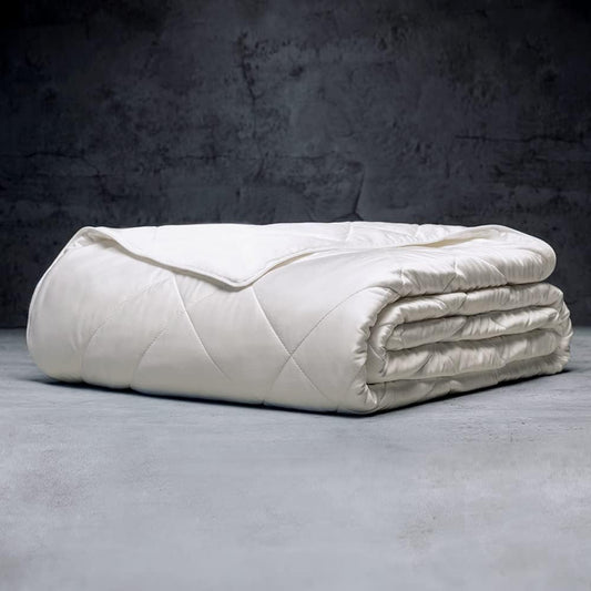 LUXOME Lightweight Blanket | 100% Rayon (Viscose) from Bamboo Fabric & Fill | Full/Queen - 86"x92" | Super Soft | Thermal-Regulating | Ivory